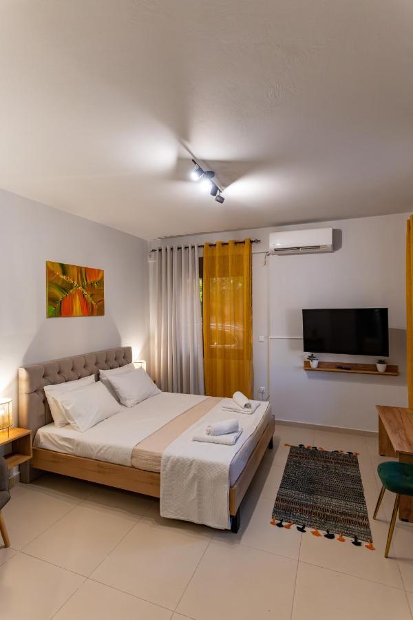 Apartment Lion's Cave No 1. Kalamata